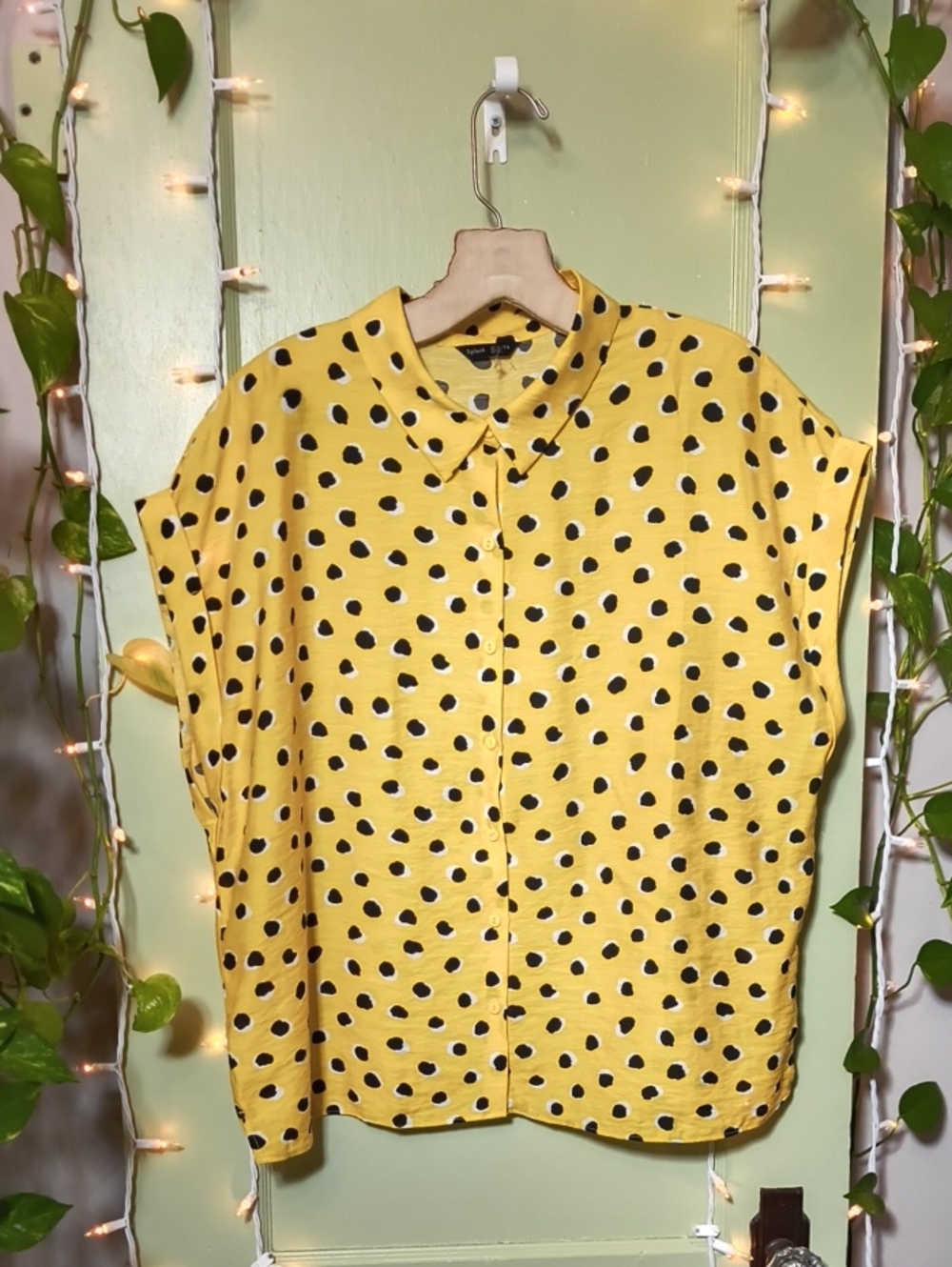 Women's Splash Yellow Black Polka Dot Oversized Crop Button Up Top XL - Picture 8 of 8